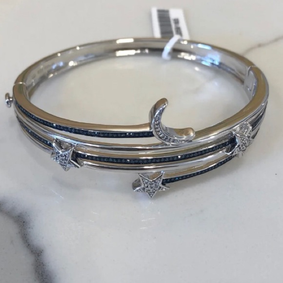 Genuine Blue Diamond Diamond Bangle Bracelet